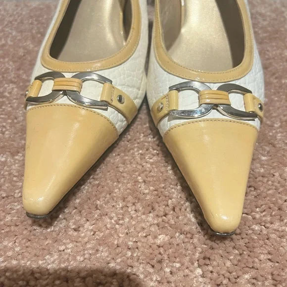 stuart Weitzman White and Yellow Slingback Heels - Picture 2 of 8